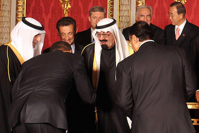 Obama Bows to King of Saudi Arabia